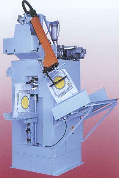 Automatic bagging machine for valve bags